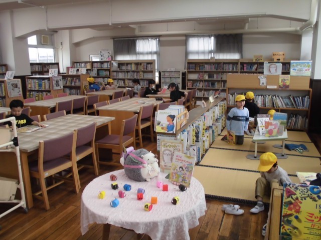 放課後の図書室