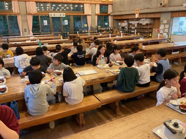 夕食の様子