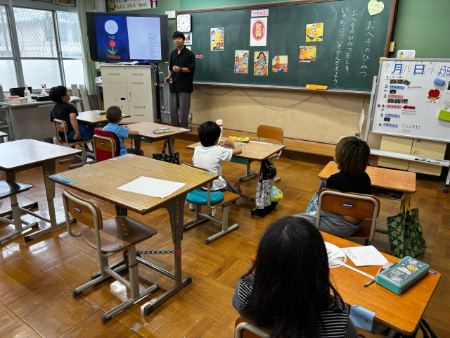 こころの日の学習の様子