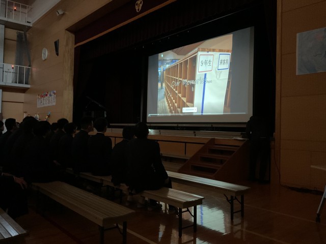 ７年はメッセージビデオと合唱を贈りました