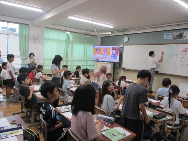 ４年