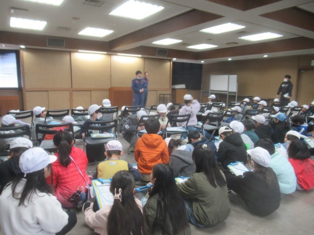 学習や見学をする中で知りたいことを質問させてもらいました。