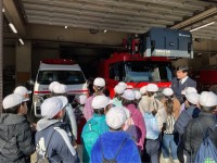 消防署の方による車両についての説明