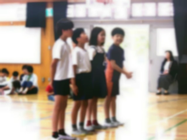 児童会の司会もがんばりました