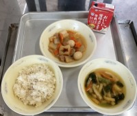 プリプリ食感がおいしいプリプリ中華いため