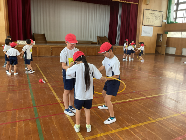 フラフープリレー２