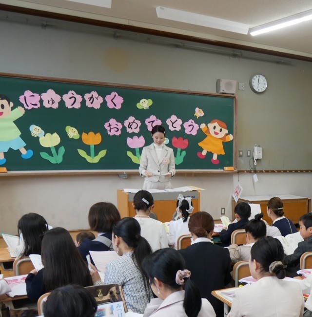 入学式後の教室の様子１組