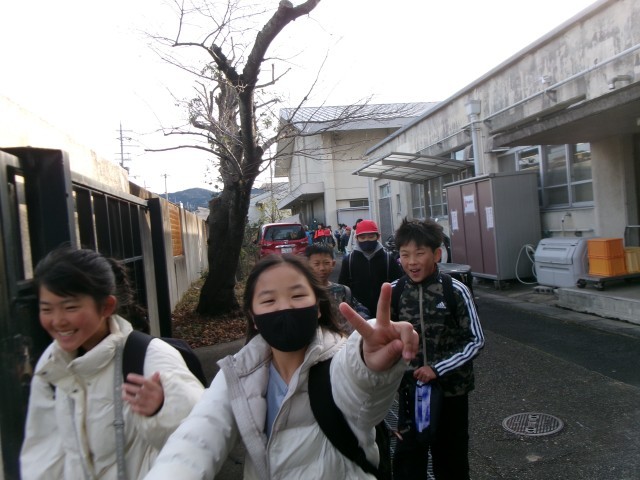 張り切って，行ってきま～す！