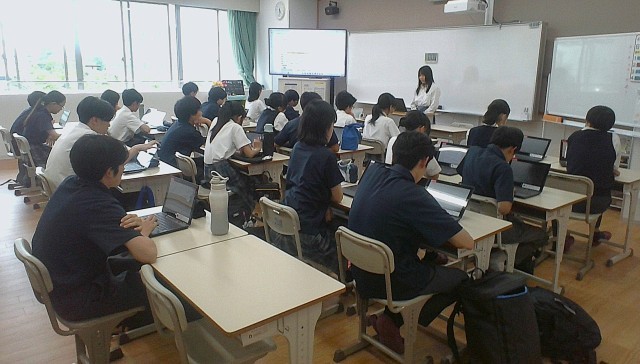 代表委員会の様子