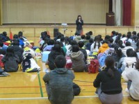 全体の様子です。生徒会からの挨拶です。