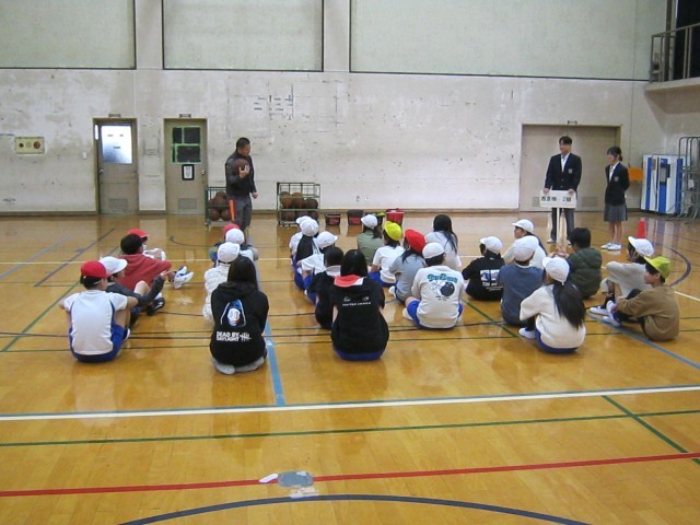 保健体育科の授業の様子です。