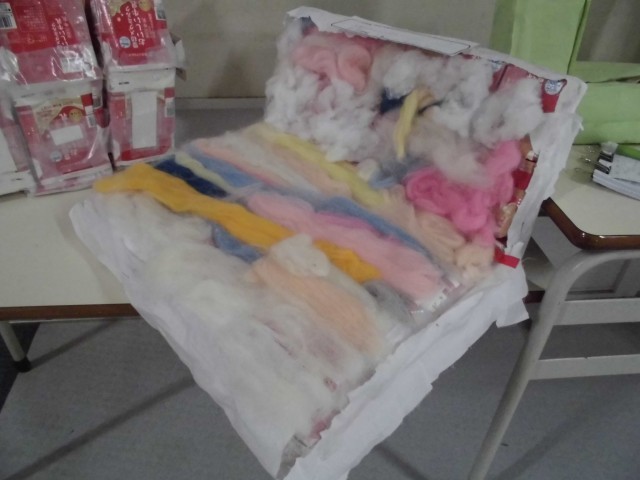 天使がくれかけたソファ