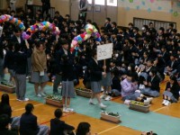 ３年生が入場する様子