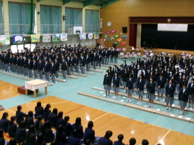 ３年生の群読、合唱