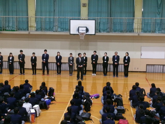 新転任の先生の代表挨拶