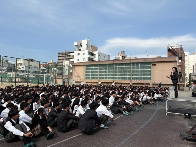 避難完了。校長より講評の様子