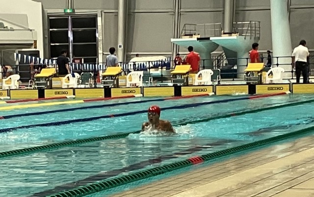 近畿大会　男子100m平泳ぎ