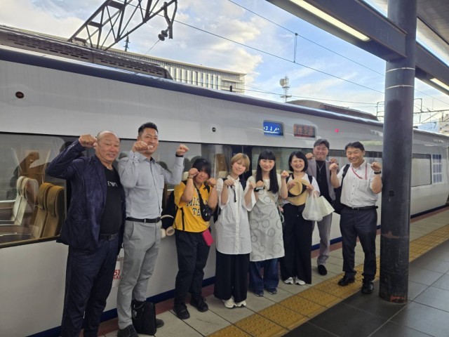 京都パレスライオンズクラブ様が出発の見送りに来てくださいました。