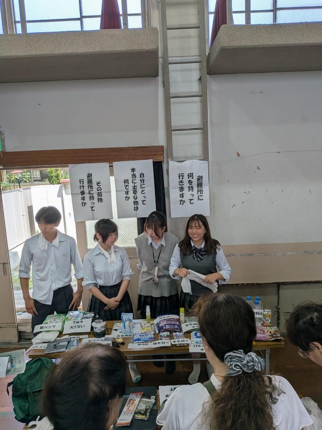 防災グッズの展示の様子