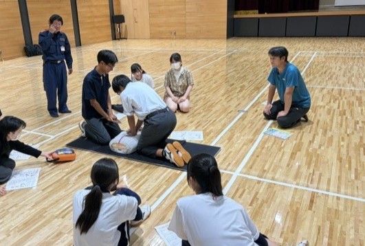 実技：胸骨圧迫