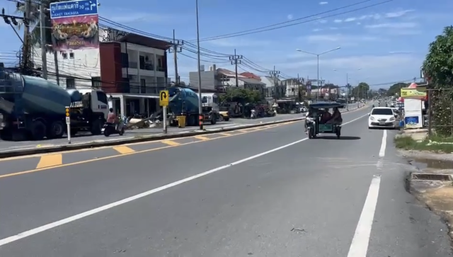トゥクトゥク