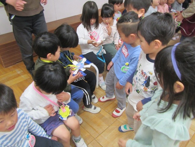 サプライズ！お花の手作りメダルをプレゼント！